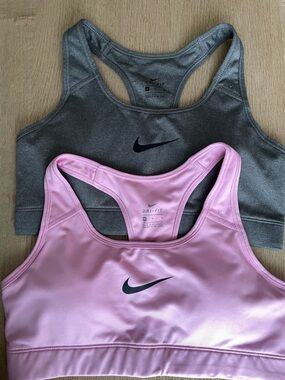 SET OF TWO Nike Racerback Sports Bras — Pink & Charcoal, size M